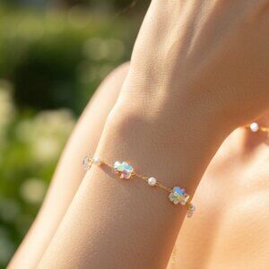 Chic & Stylish Bracelet – A Thoughtful Gift for Women and Girls, DYC1521